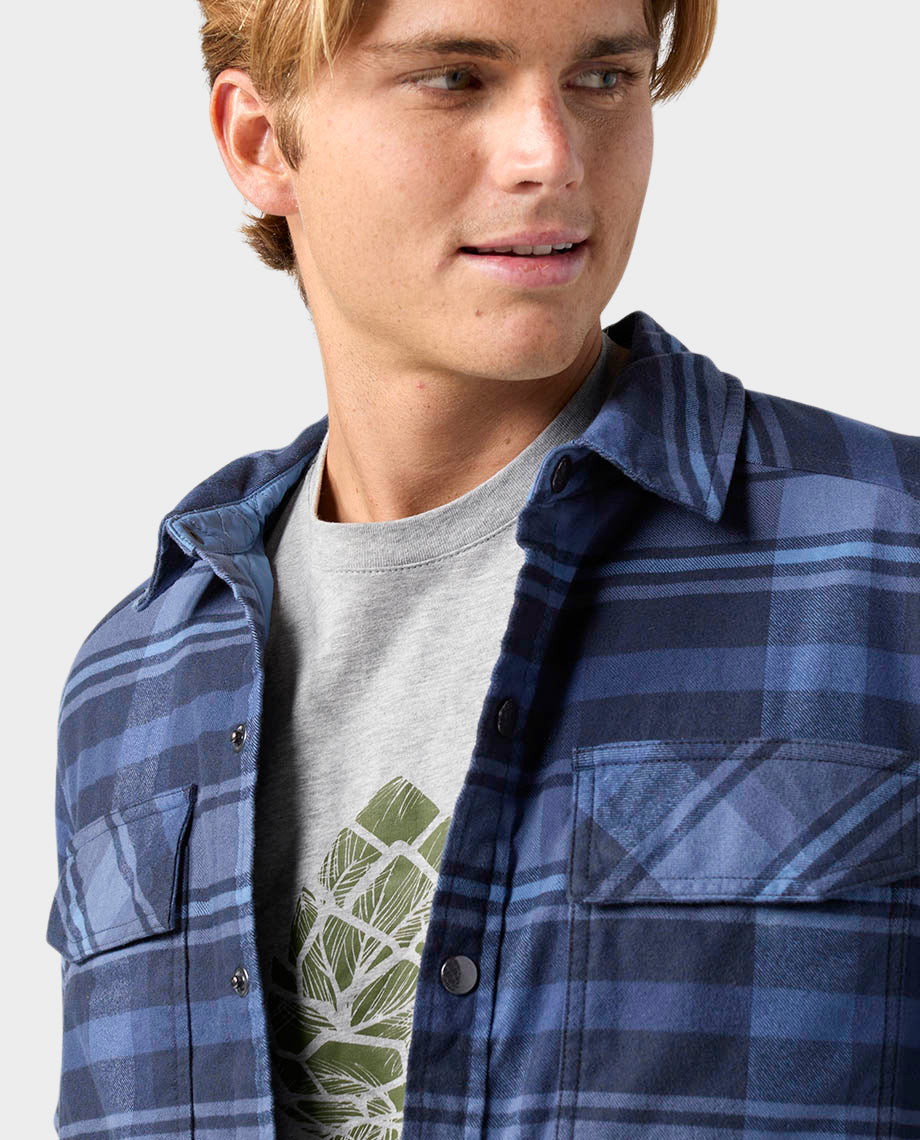 Chemise boutonnée isolée pour hommes