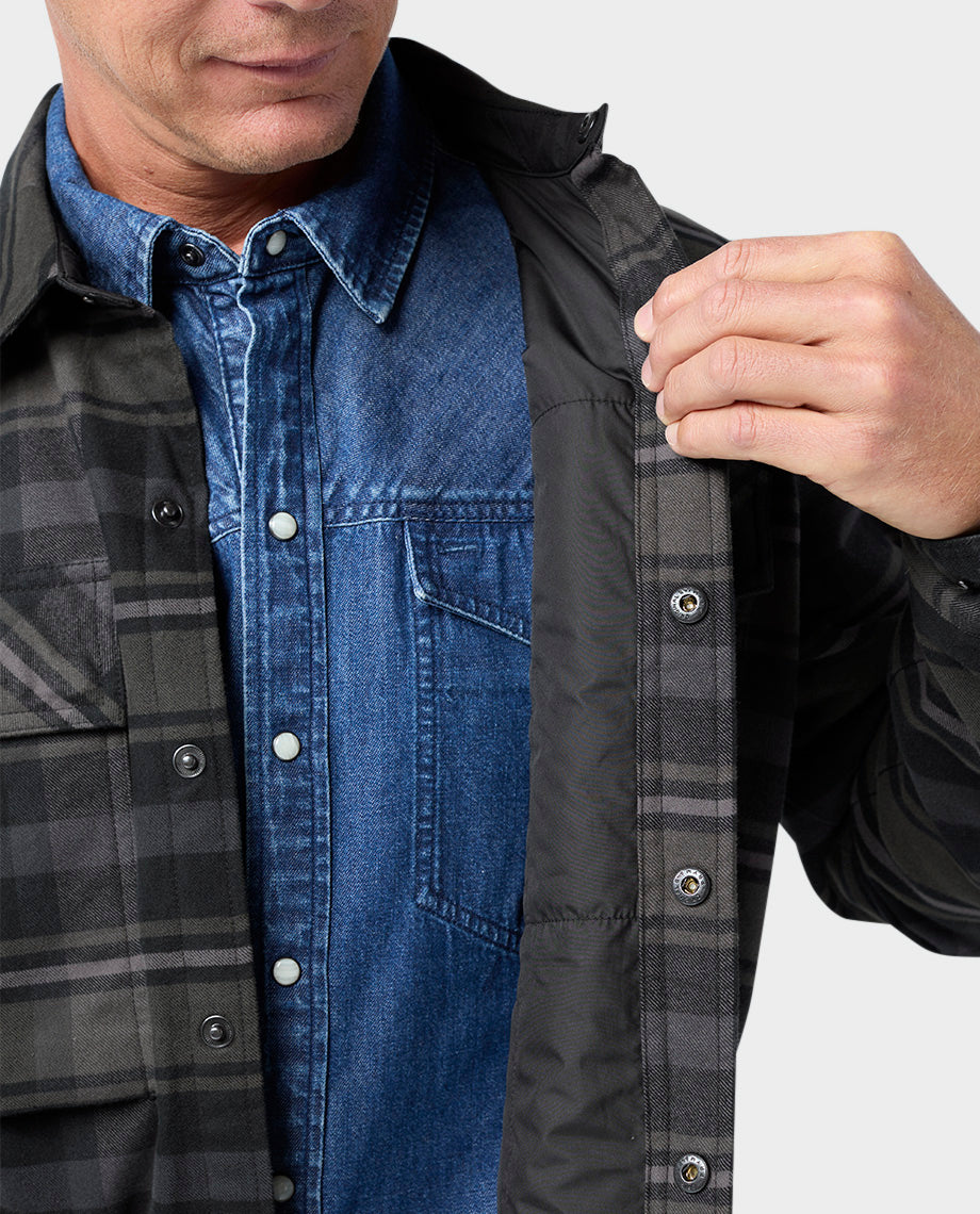Chemise boutonnée isolée pour hommes