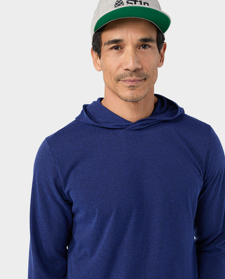 Chandail à capuchon Drirelease pour hommes