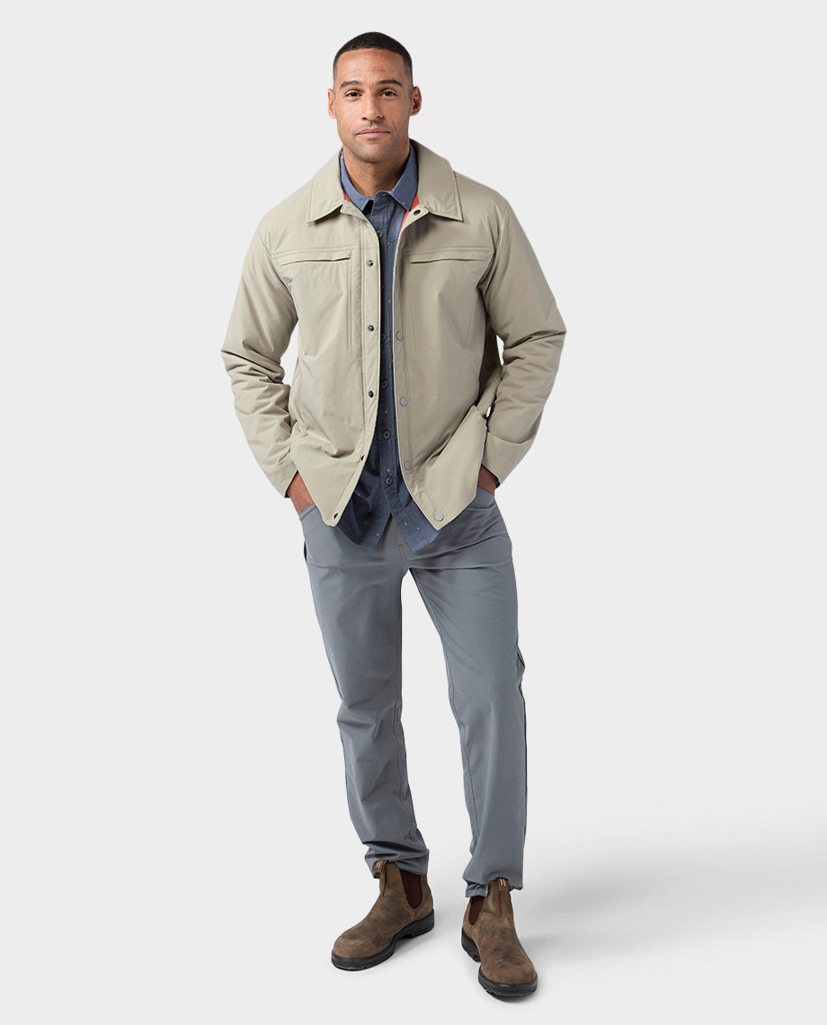Chemise boutonnée isolée pour hommes