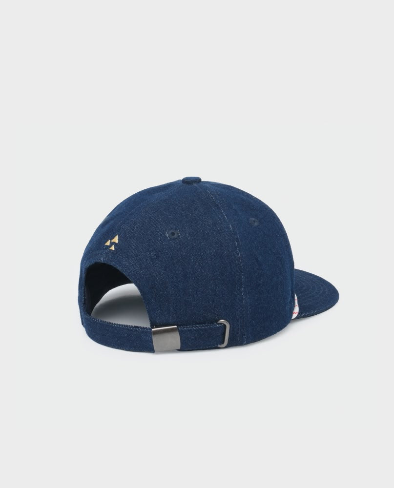 Chapeau en jean avec cordon